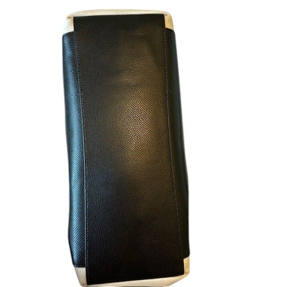 Authentic‎ Coach Ava Tote Large Black & Cream with Python Embossed Details - Picture 8 of 16